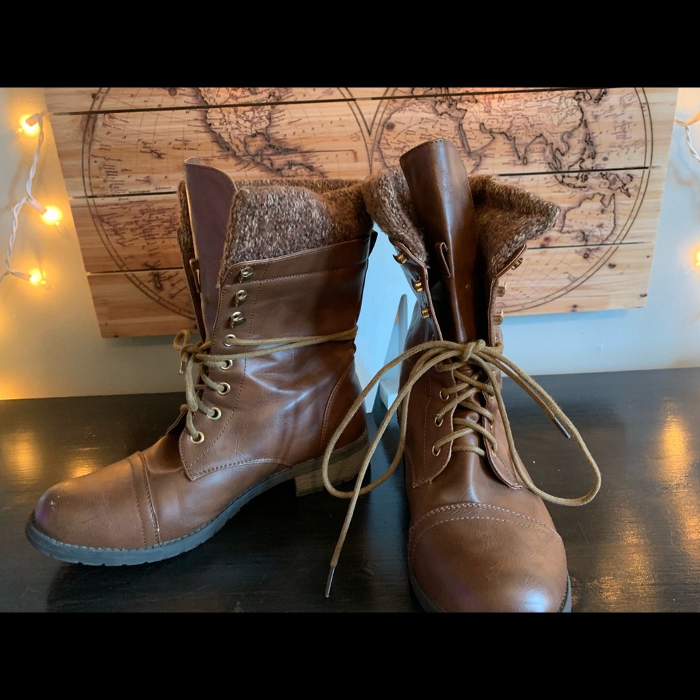 Combat Boots / Booties